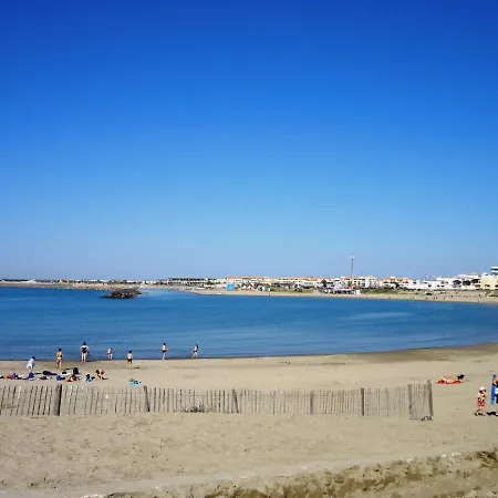 Climatise Avec Terrasse, Piscine Et Parking Prive - Fr-1-472a-140 *