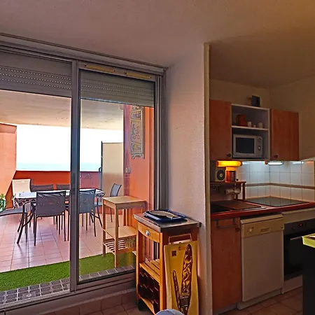 Climatise Avec Terrasse, Piscine Et Parking Prive - Fr-1-472a-140 Apartment *